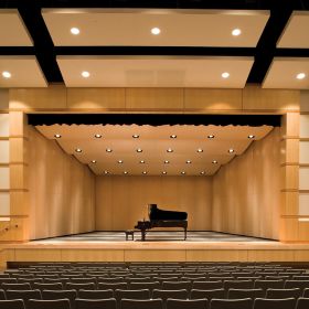 Maestro® Full-Stage Acoustical Shell